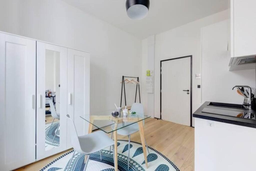 Appartement à Monceau 4